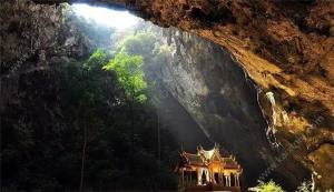 绝地求生刺激战场雨林地图洞穴在哪？雨林地图洞穴位置与进入详解图片3