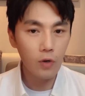 秦昊问万茜我不是男神吗表情包高清无水印完整手机版图片2